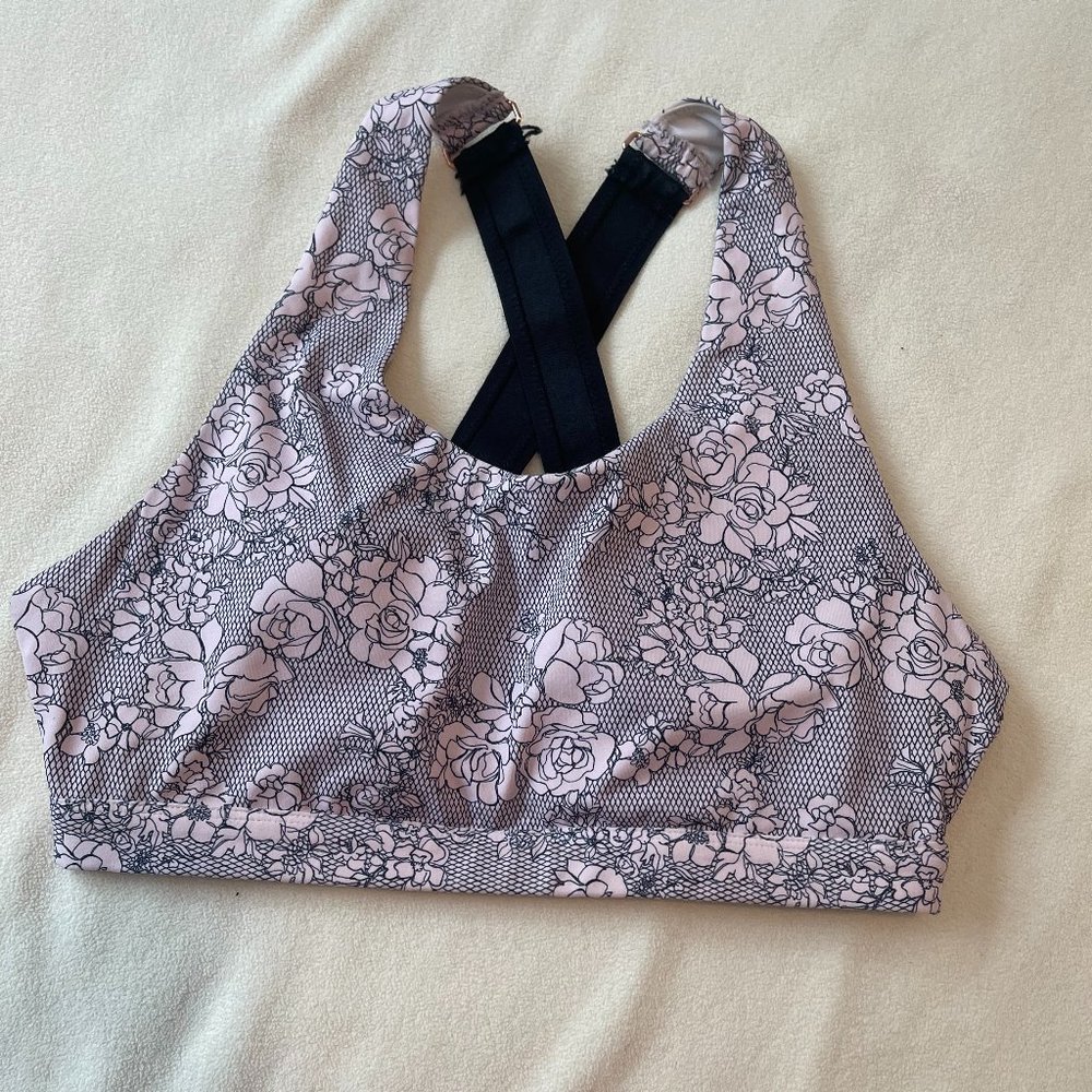 Fabletics Sports Bra